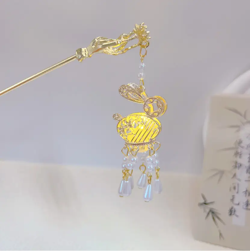 Antique Hanfu Tassel Hairpin with Blue Crystal Design - Image 13
