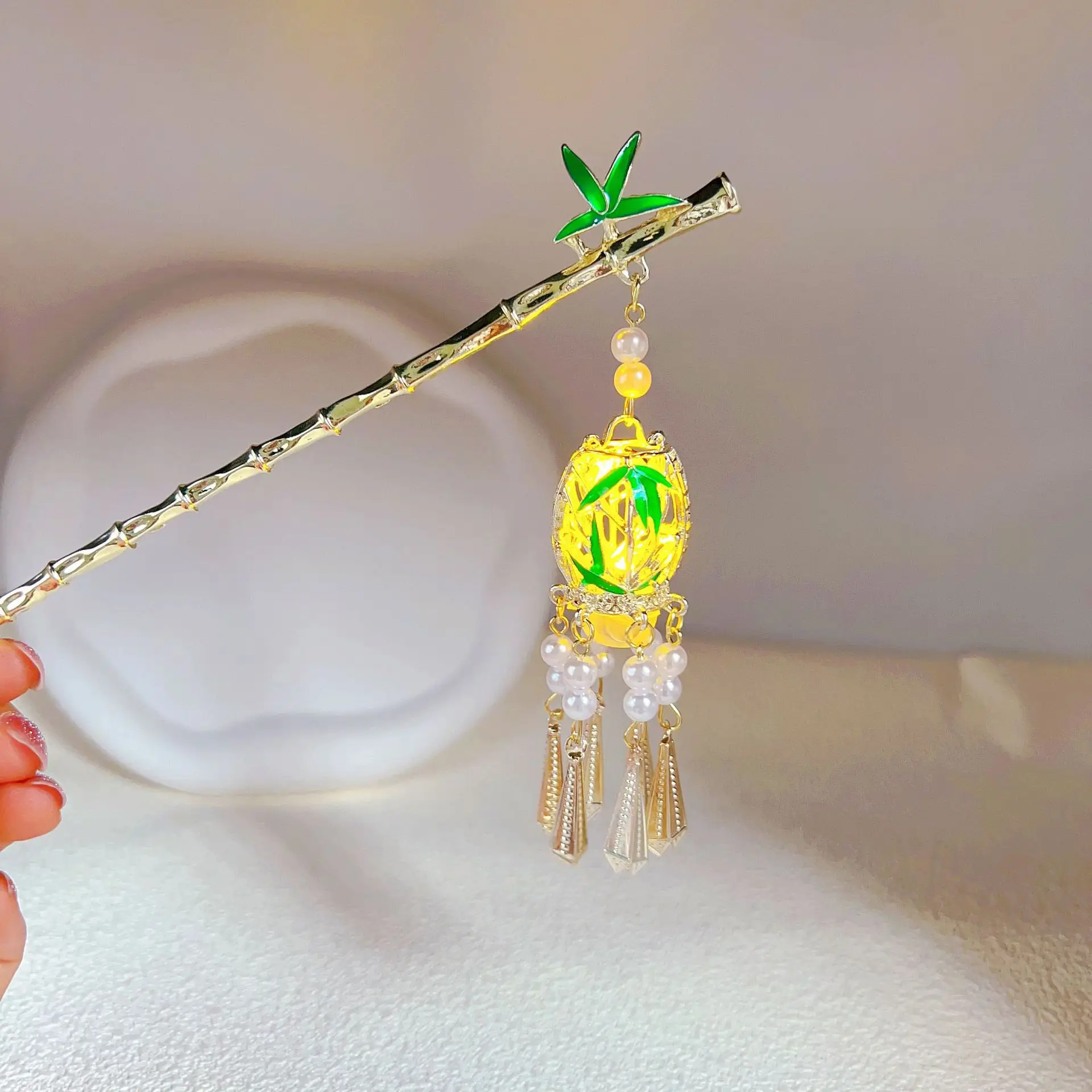 Antique Hanfu Tassel Hairpin with Blue Crystal Design - Image 27