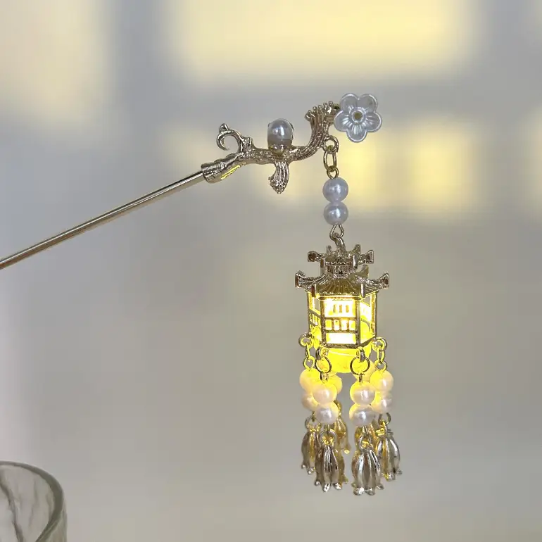 Antique Hanfu Tassel Hairpin with Blue Crystal Design - Image 29