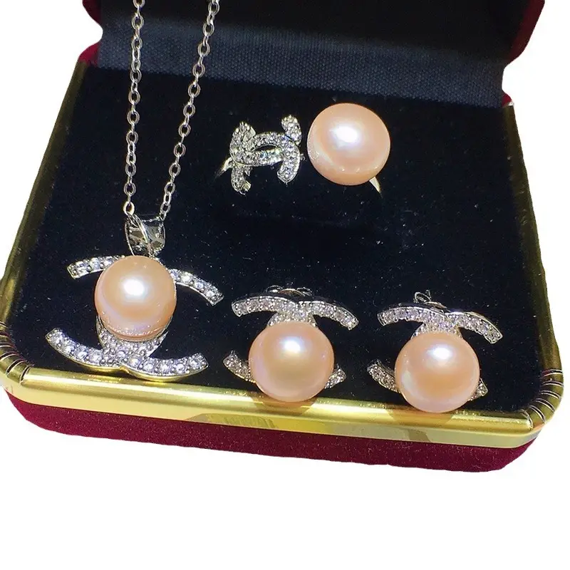 Pearl Necklace Bracelet Earrings Set for Women