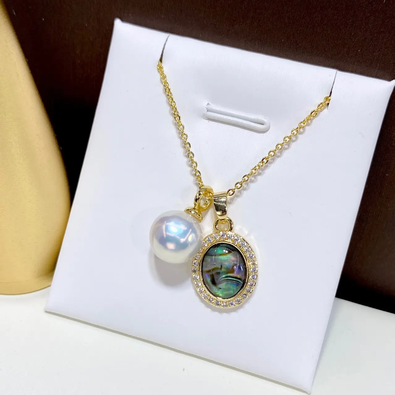 New Gold Abalone Pearl Necklace with 18K Gold Plated Pendant