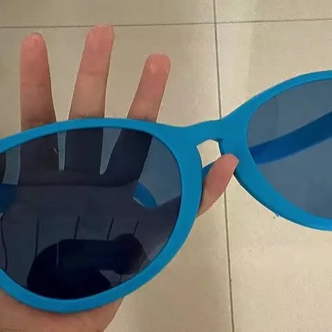 Heart-Shaped Sunglasses for Women Yellow Extra Large - Image 25
