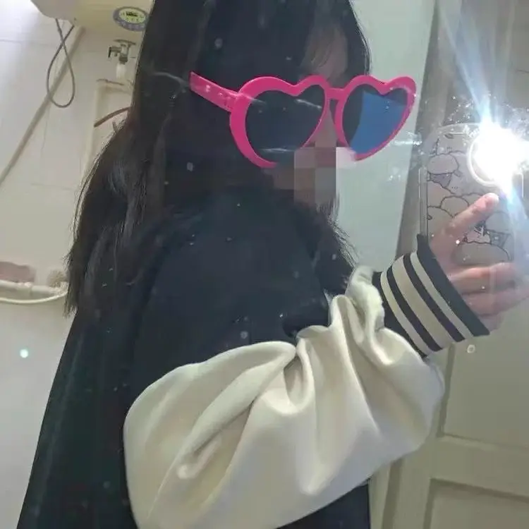 Heart-Shaped Sunglasses for Women Yellow Extra Large — feature 10