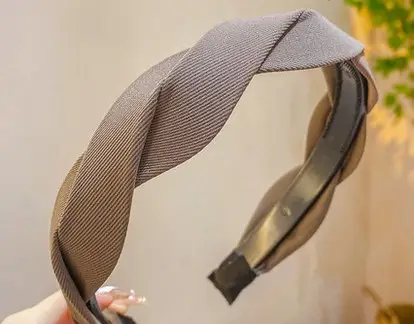 French Retro Hairbands for Women Summer 2022 - Image 3