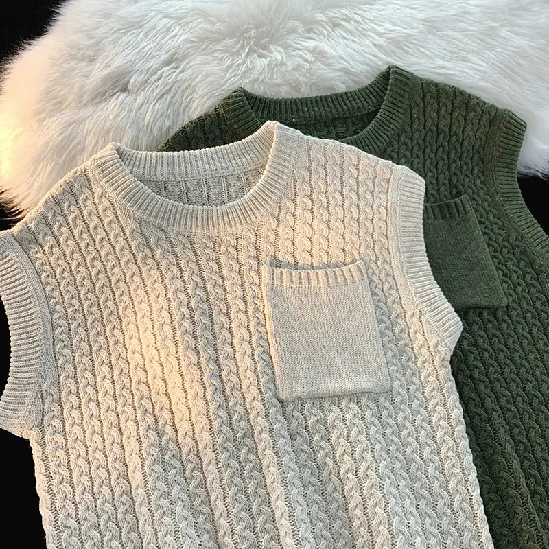 Men's Green Knitted Round Neck Vest Spring Autumn - Image 4