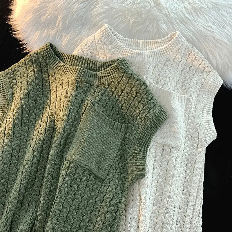 Men's Green Knitted Round Neck Vest Spring Autumn - Image 5