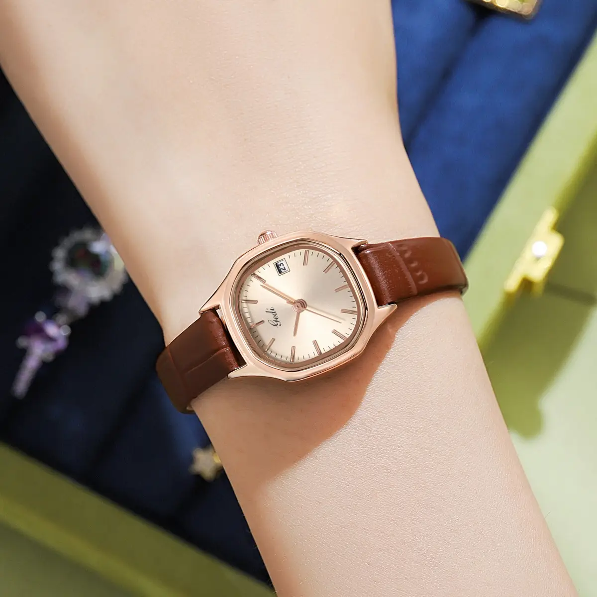 Goldie Ladies Quartz Watch with Brown Leather Band - Image 9
