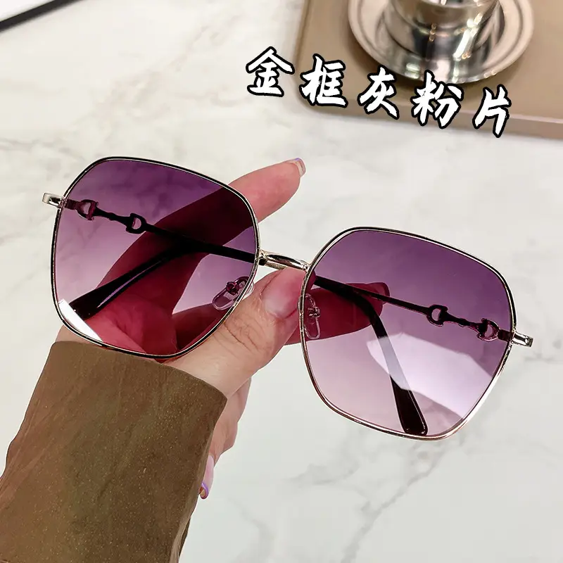 Women Square Frame Sunglasses Gradient Lens Gold Frame - Image 4