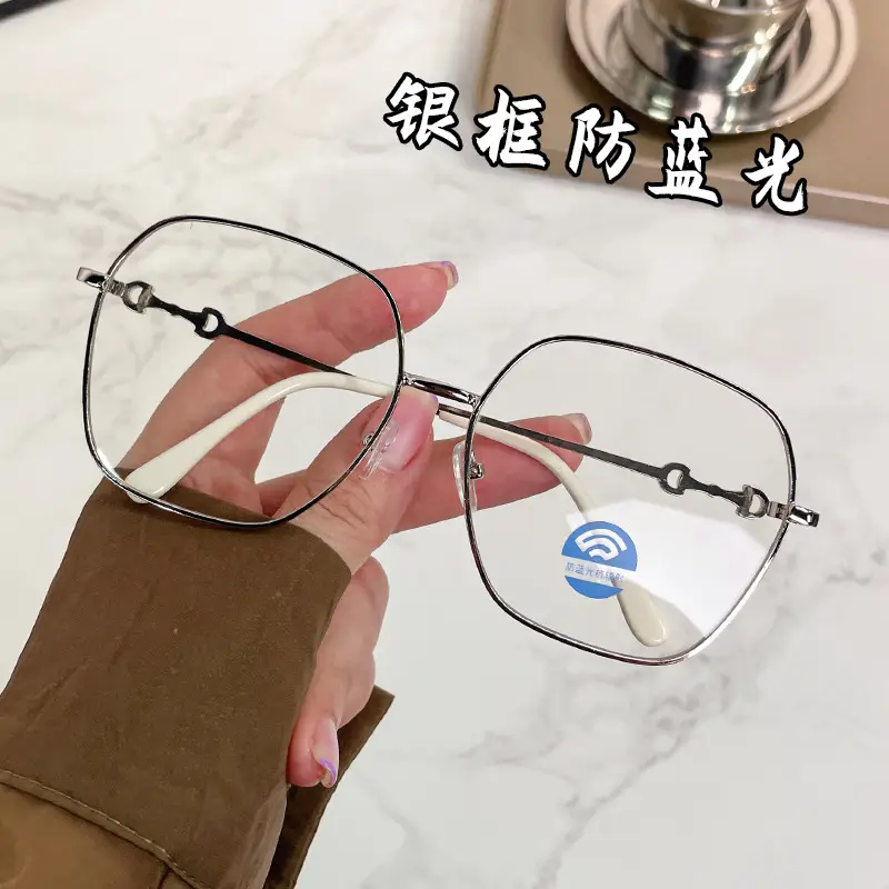 Women Square Frame Sunglasses Gradient Lens Gold Frame - Image 7