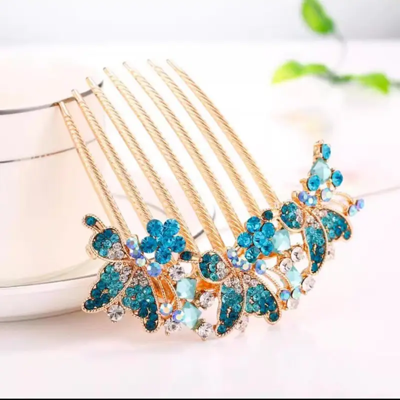 Gold Plated Seven-Tooth Hair Comb with Double Flower Design