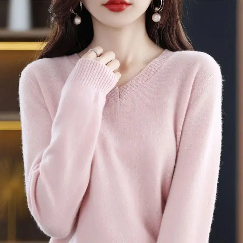 Black V Neck Wool Pullover for Women Large - Image 6