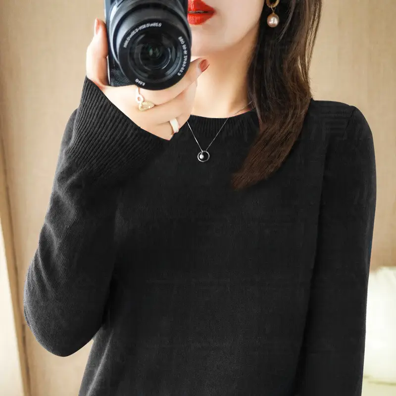 Women Orange Knit Round Neck Pullover Sweater - Image 11