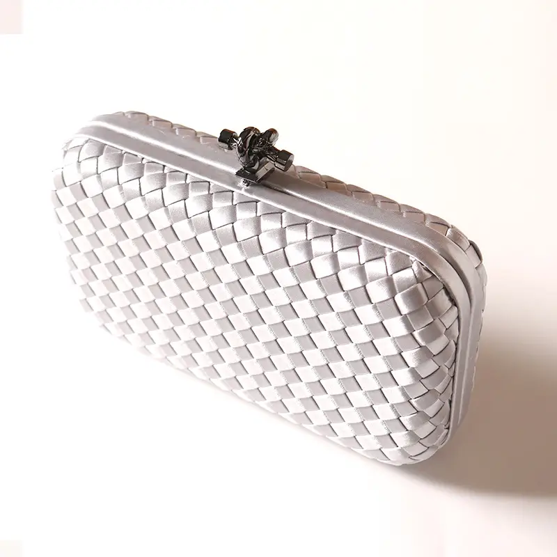 2025 European Banquet Clutch Bag Black Embroidered