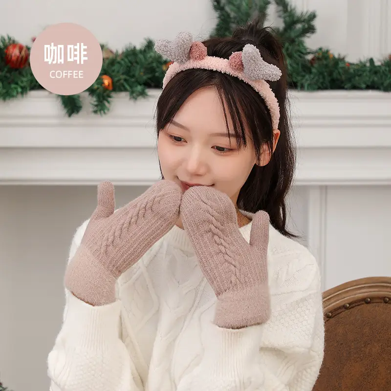 New Velvet Warm Camel Hair Gloves Double Layer Windproof - Image 4