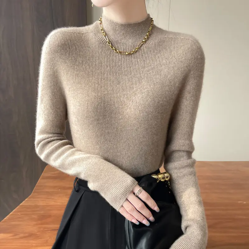 Women's Black Knitted V Neck Pullover Sweater Low Collar — feature 5