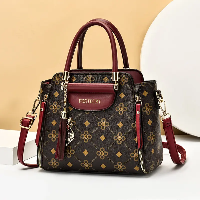 Fly ********** A326 handbag to send crocodile pattern handbag