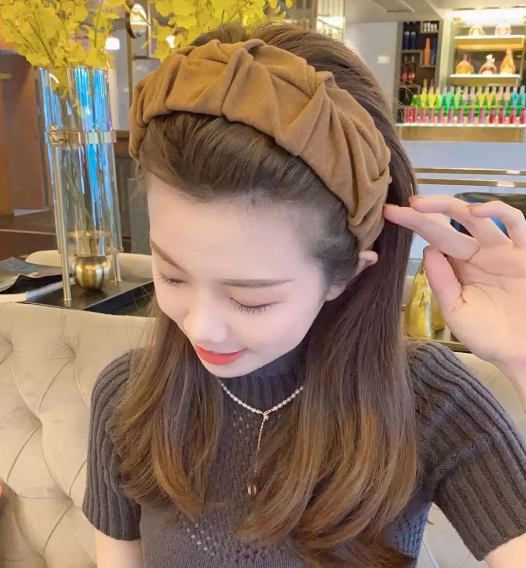 Autumn Woolen Face Wash Headband for Women - Image 5