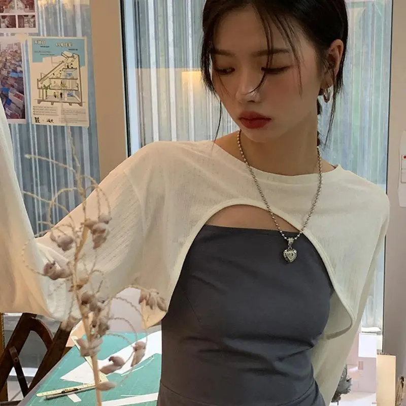 Small White Long Sleeve T-Shirt for Girls Summer - Image 3