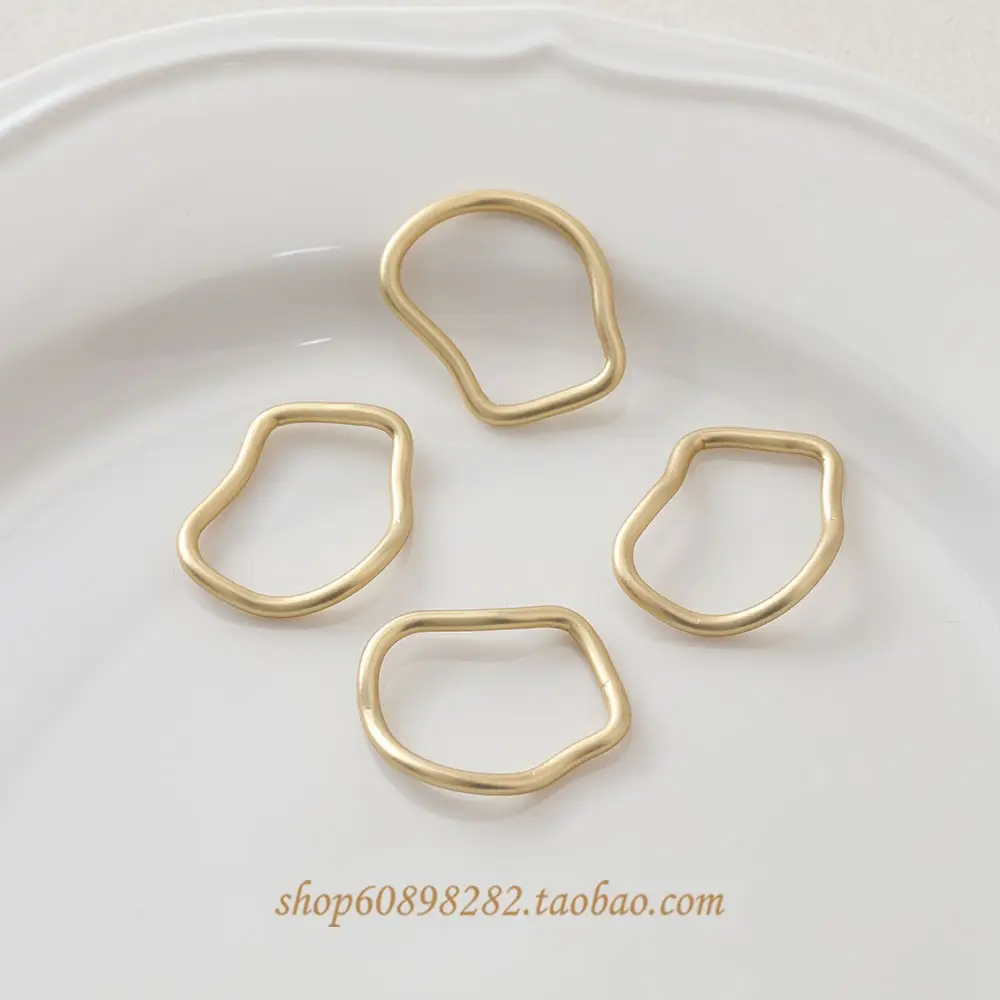 14K Gold Plated Hollow Geometric Earrings Set — feature 2