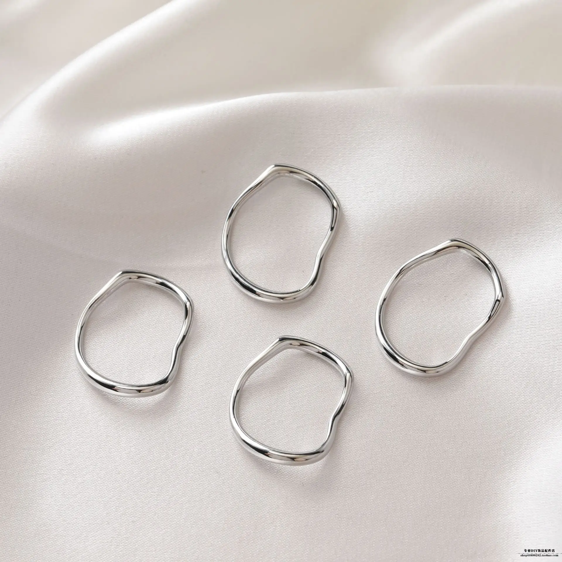 14K Gold Plated Hollow Geometric Earrings Set - Image 2