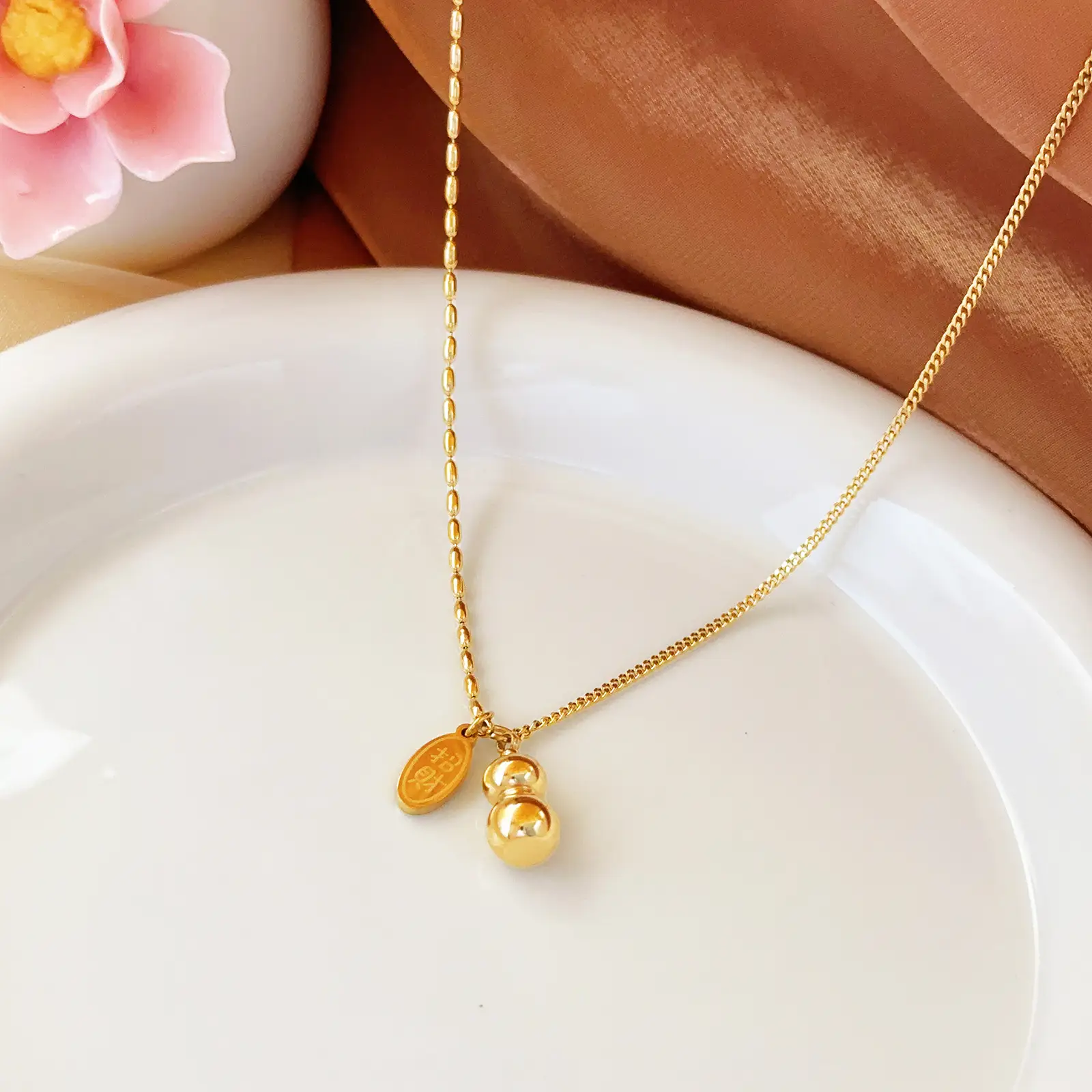 18K Gold Plated Lucky Gourd Anklet for Women - Image 5