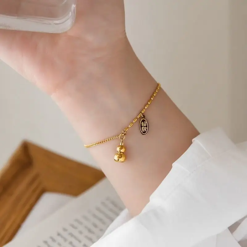 18K Gold Plated Lucky Gourd Anklet for Women - Image 3