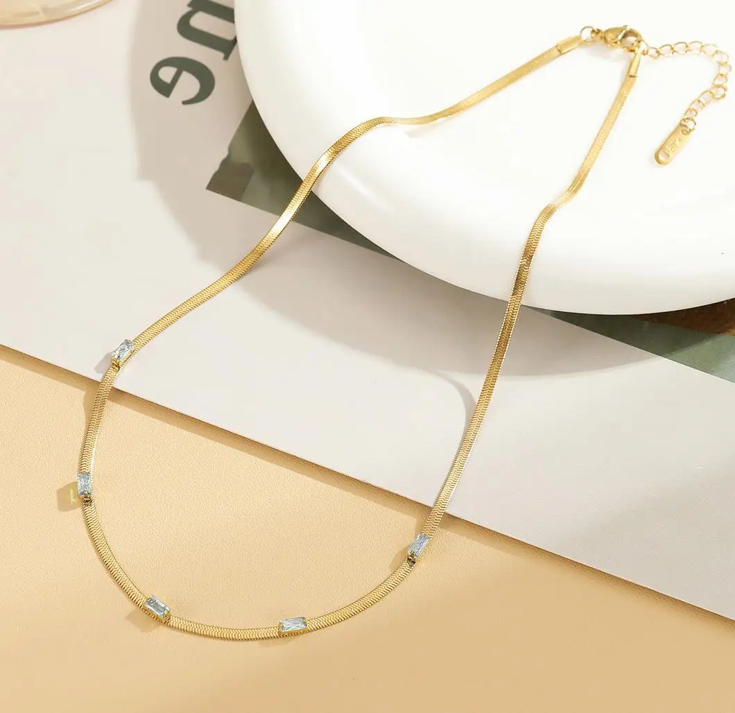 European American Square Zircon Blade Necklace Women Gold Plated - Image 2