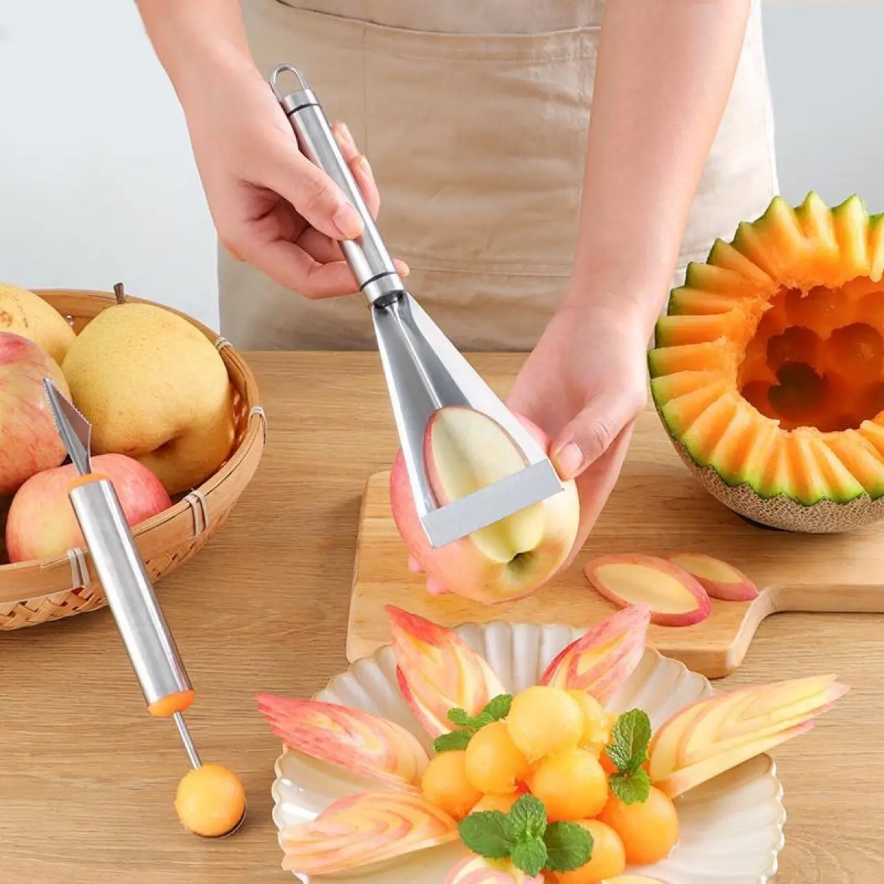 Stainless Steel Apple Push Knife for Carving and Cutting - Image 3
