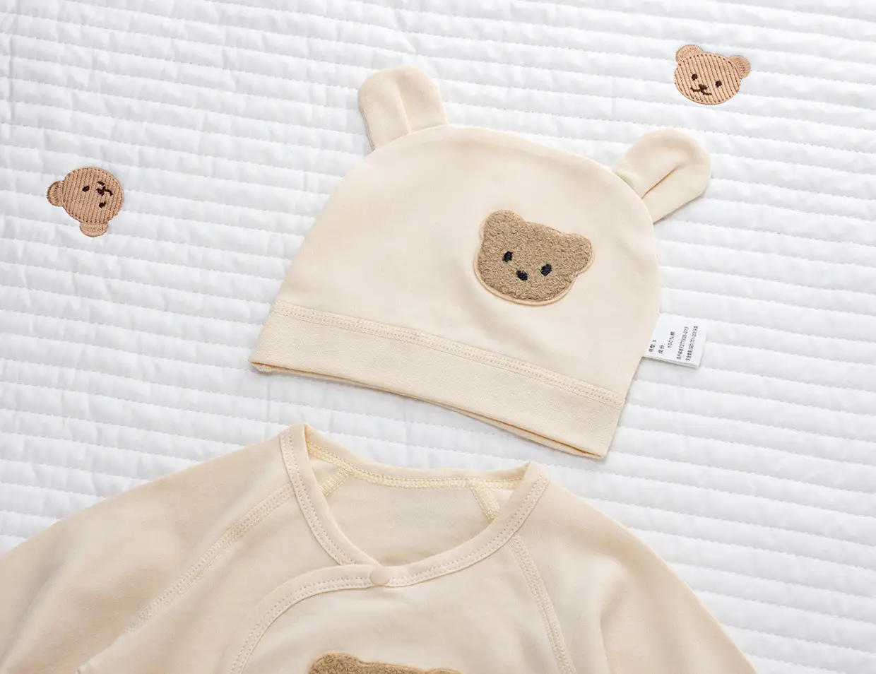 Newborn Half-Back Shirt for Baby, White Rabbit Print, Size 52-59 — feature 7