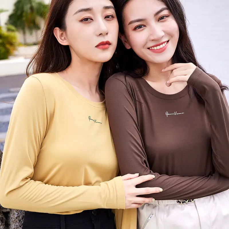2022 Silk Slim Neckline Black Top for Women - Image 13