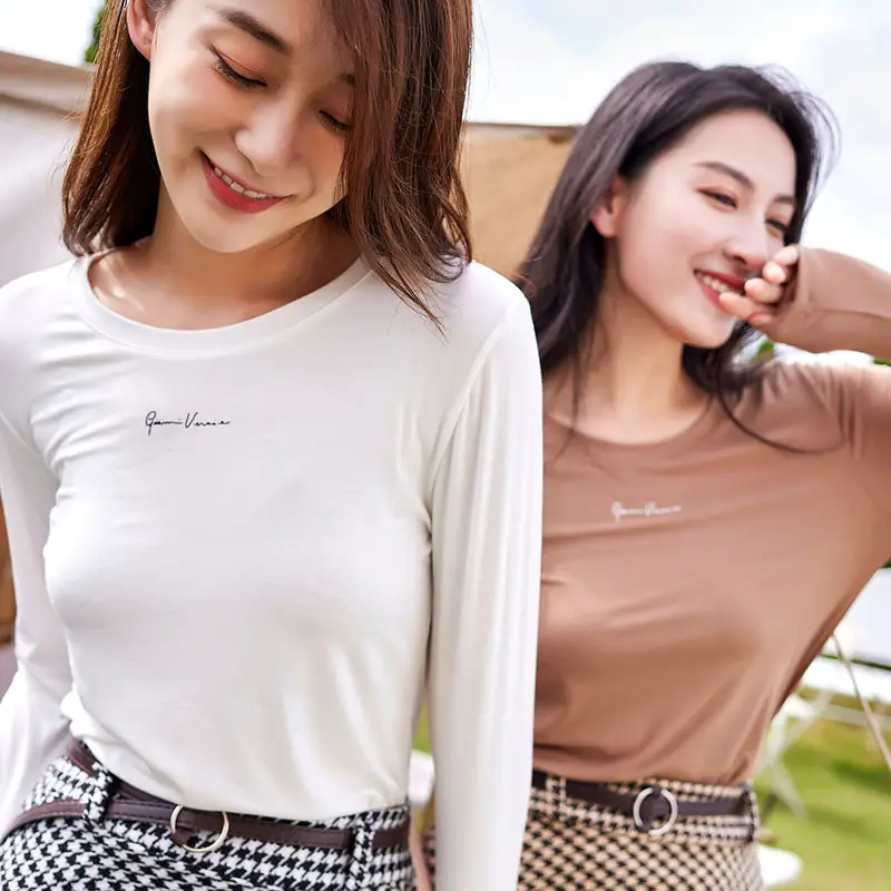 2022 Silk Slim Neckline Black Top for Women - Image 15