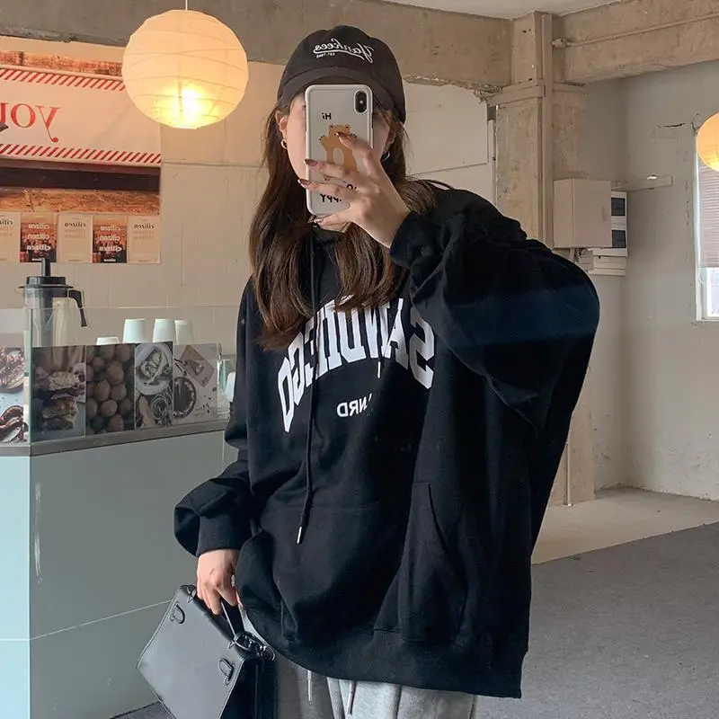 Women's Red Letter Hooded Sweatshirt 2022