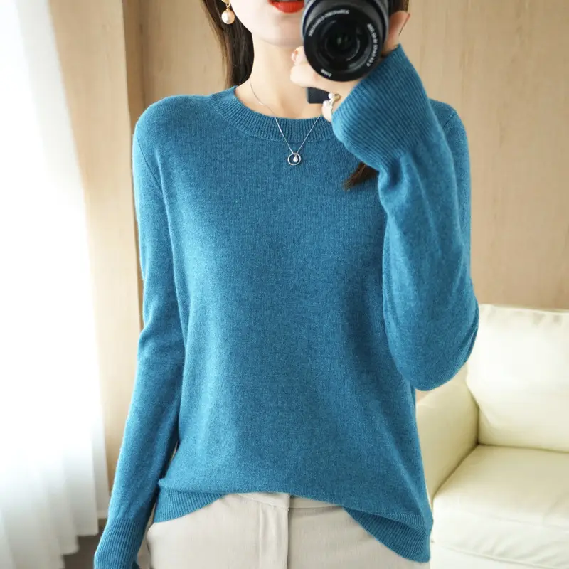 Women Purple Knitted Low Neck Sweater Long Sleeve