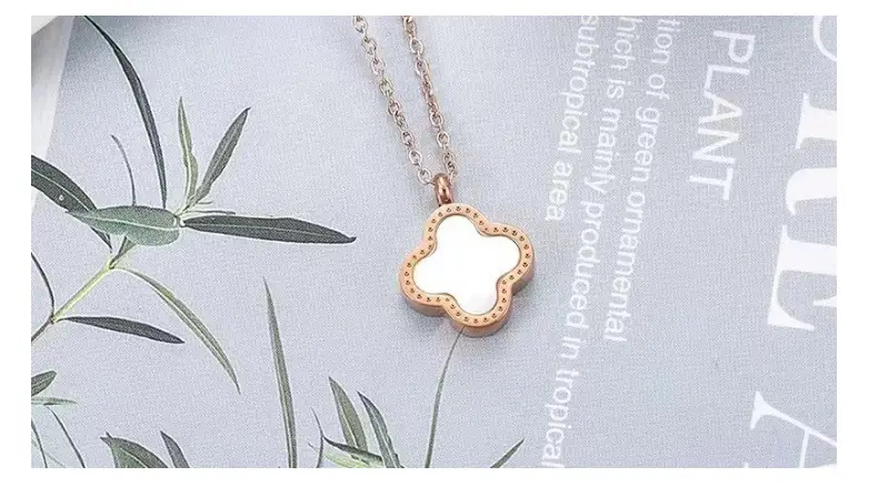 Titanium Steel Four Leaf Clover Necklace for Women Rose Gold — feature 22