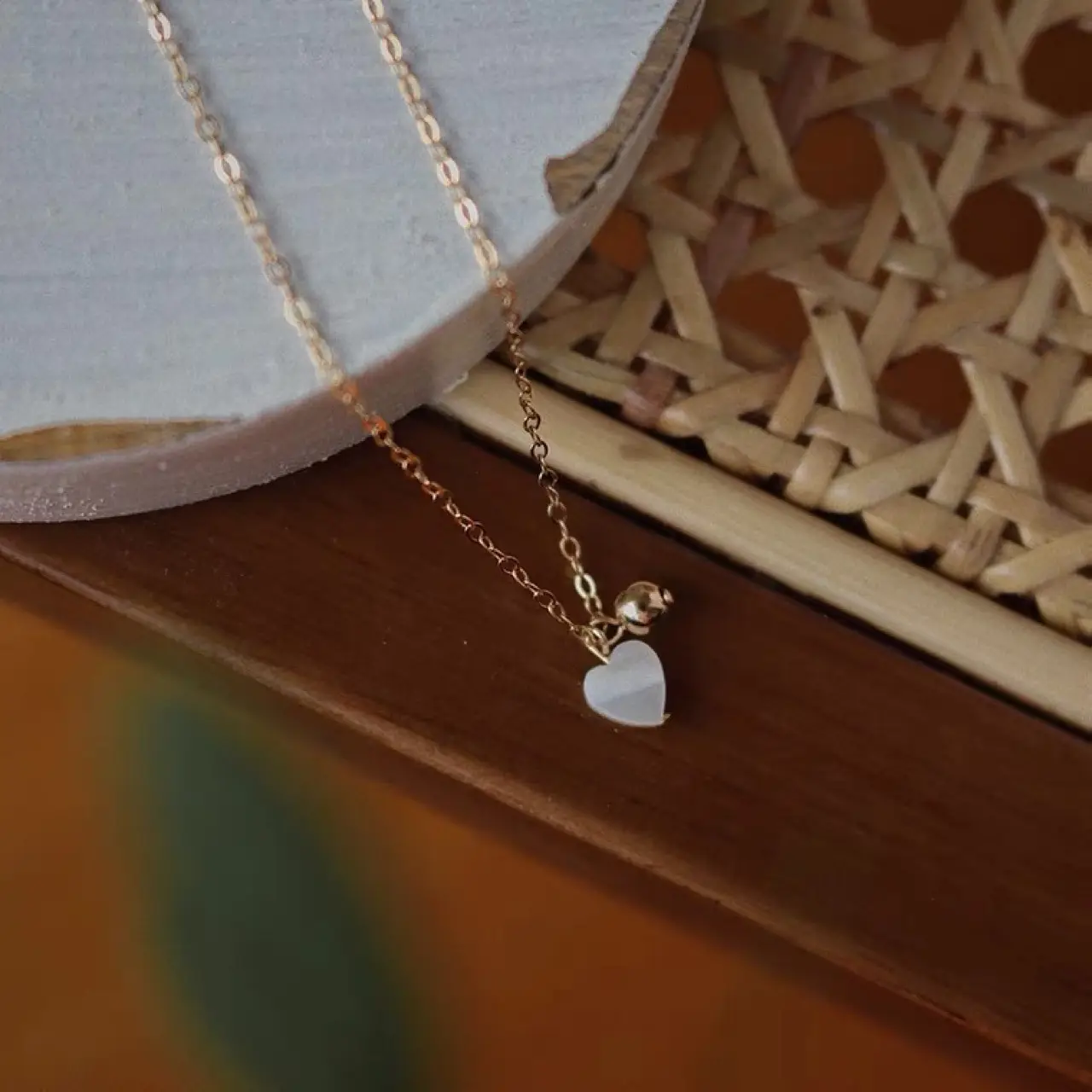 Deep Sea White Butterfly Gold Pearl Necklace for Women - Image 3