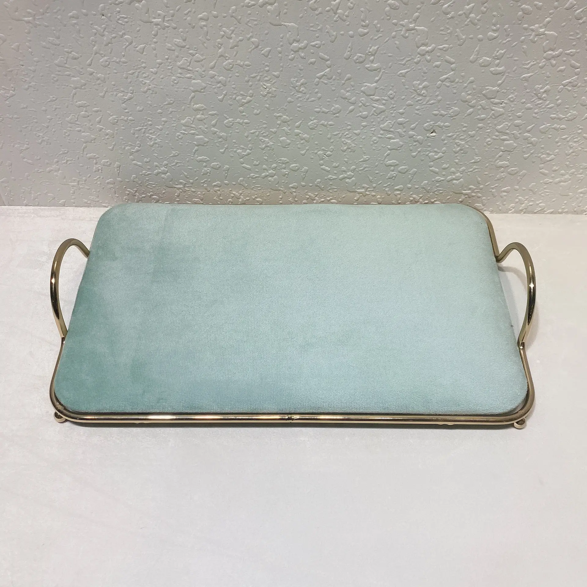 Pink Metal Display Tray with Gold Plating - Image 8