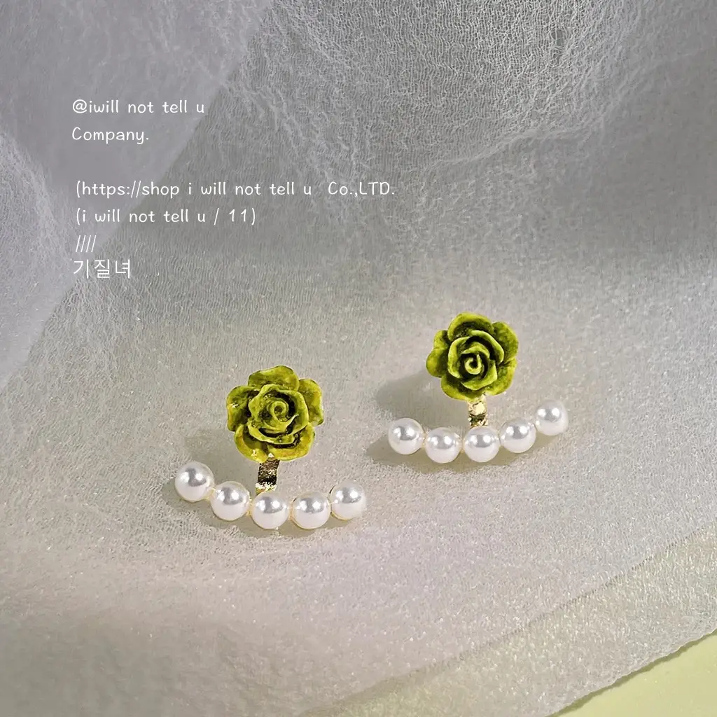 Pearl Flower Earrings 925 Silver Gold Plated