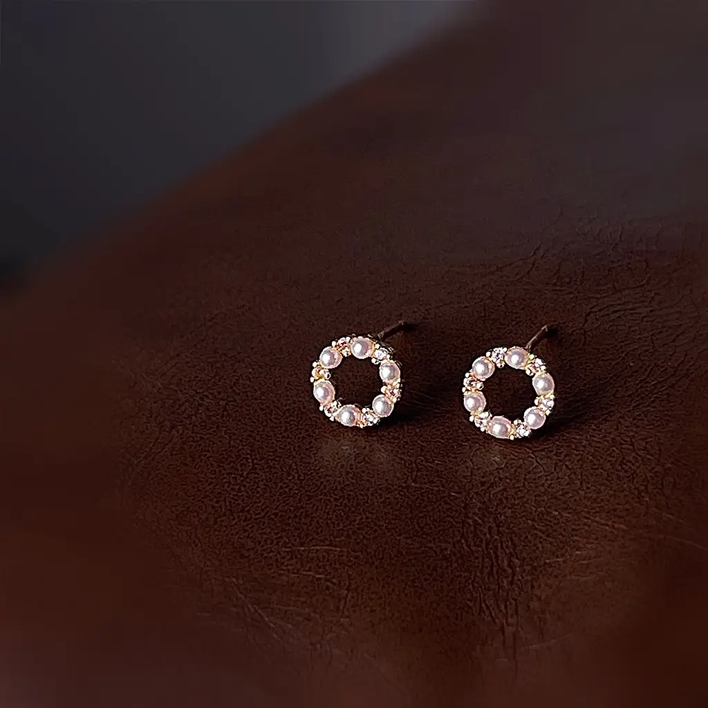 Mini Zircon Stud Earrings 925 Silver Round - Image 4