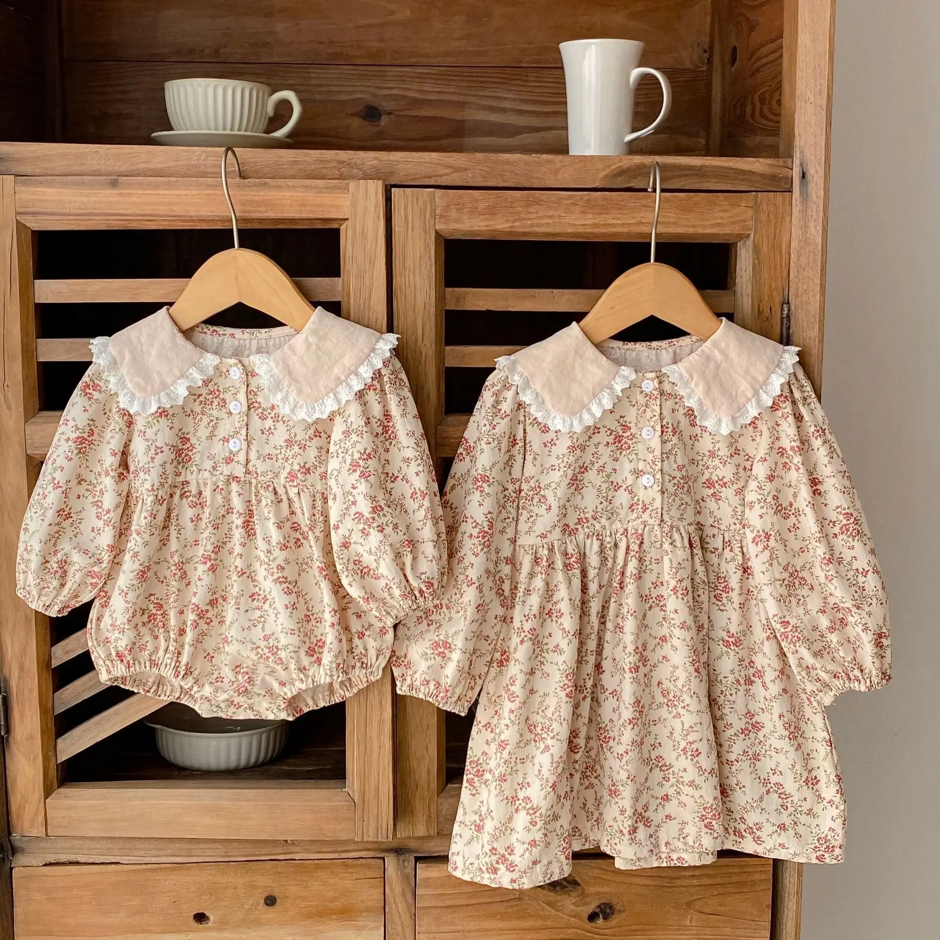 South Korea Children Floral Fleece Dress Set — feature 6