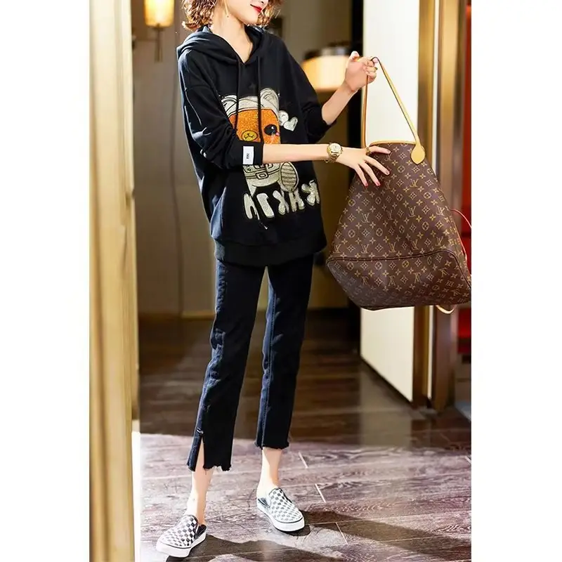 Plus Size Women's Black Slimming Cropped Pants with High Waist - Image 3