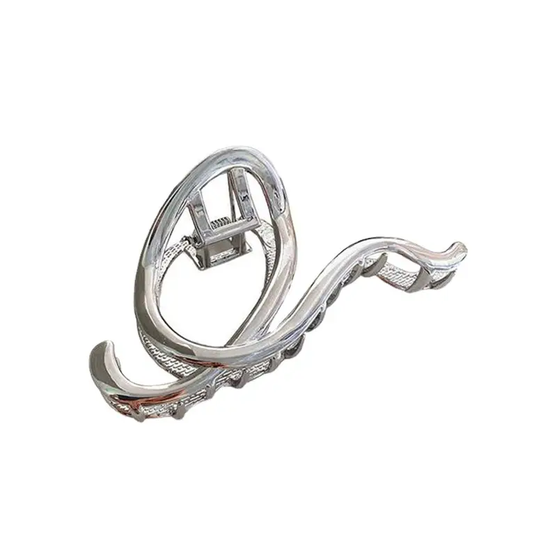 Golden Shark Clip for Women Elegant Hair Clip - Image 7