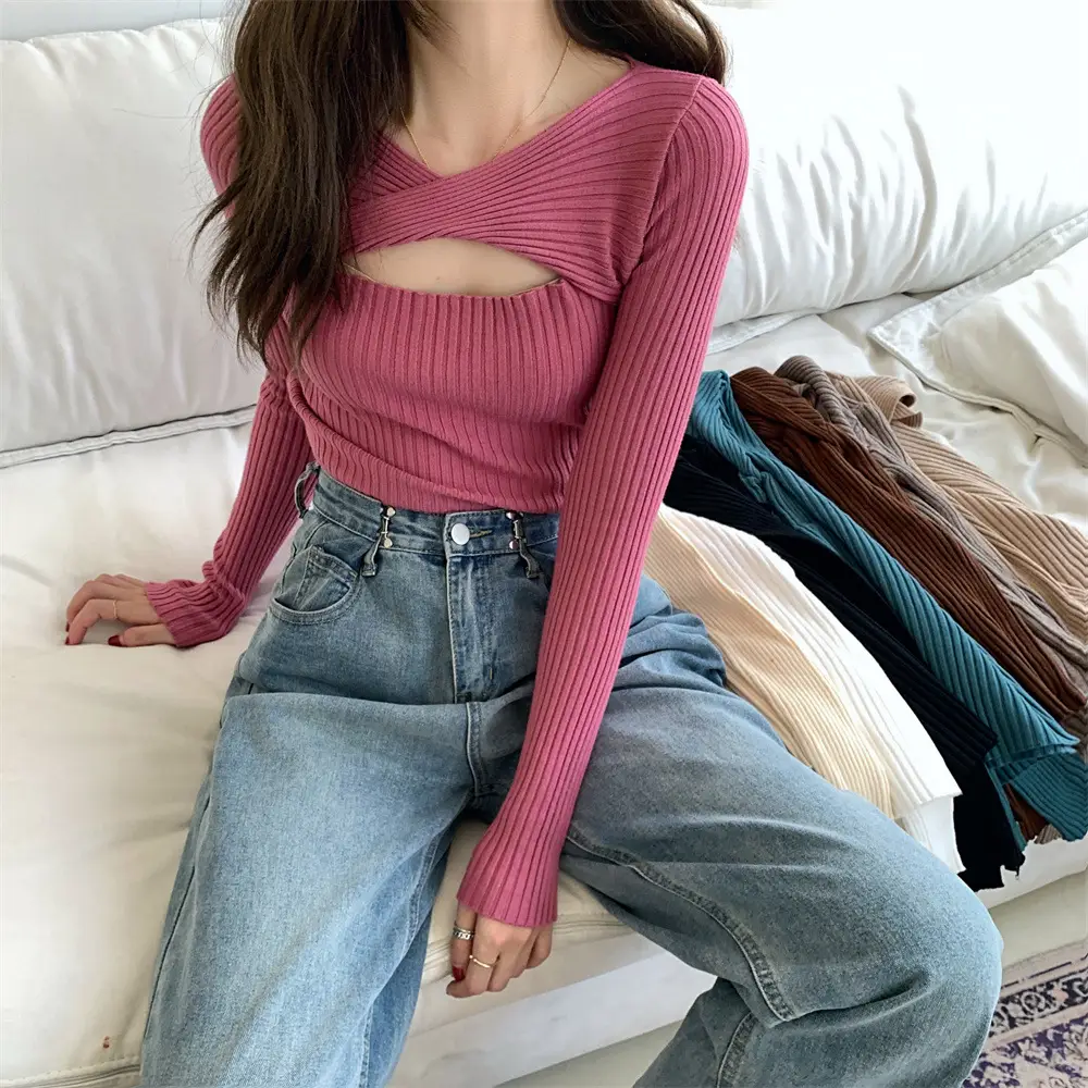 Women Knit Hollow Out Top with V-Neck & Long Sleeves - Image 7