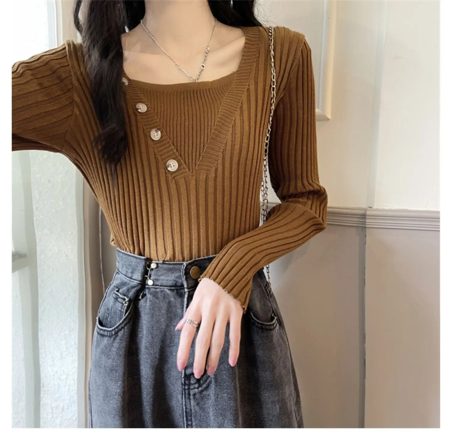 Fake Two-Piece Knit Sweater for Women Black Slim Fit — feature 19