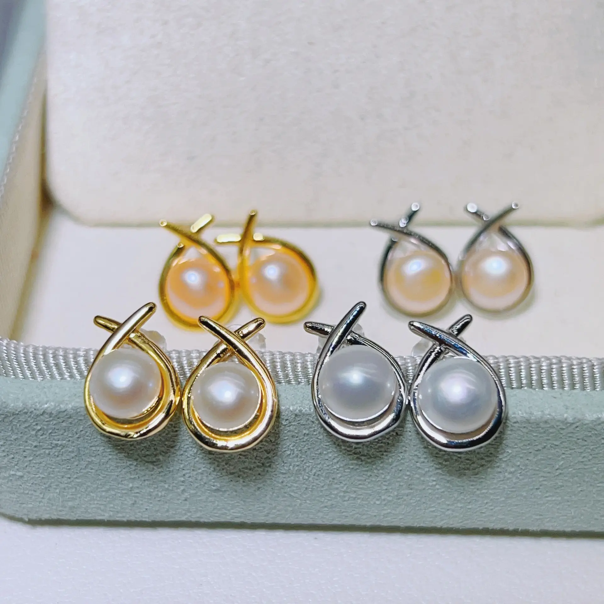 Zhuji Pearl Earrings S925 Gold Plated Niche Design — feature 10