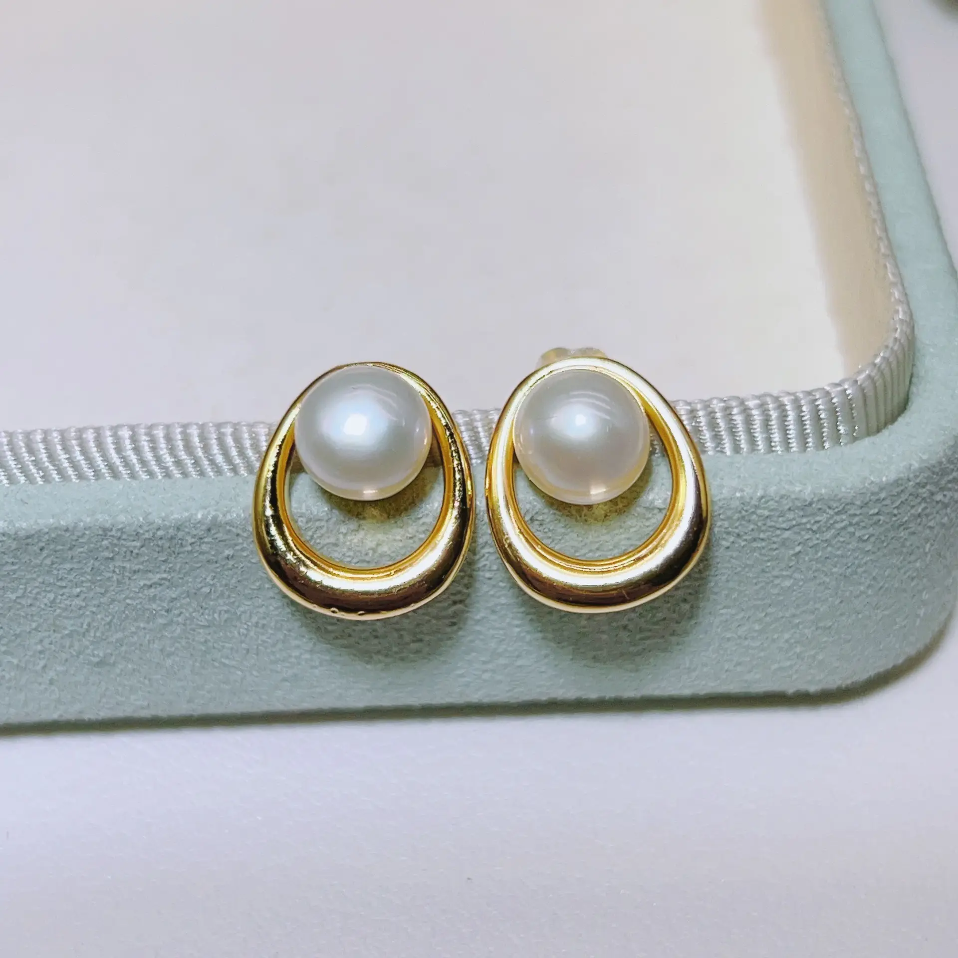 Zhuji Pearl Earrings S925 Gold Plated Niche Design — feature 24