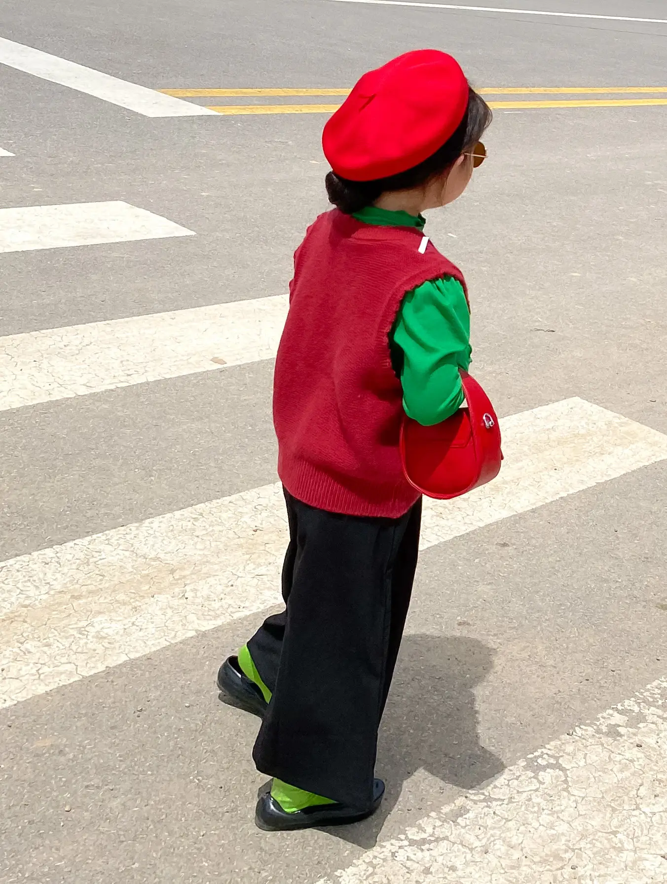 Red Adjustable Beret for Kids Spring Summer — feature 2