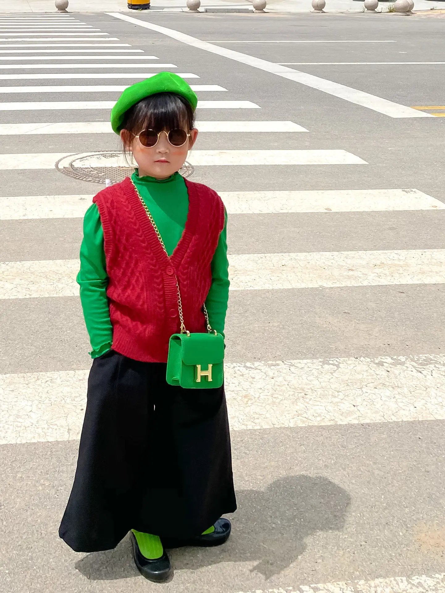 Red Adjustable Beret for Kids Spring Summer — feature 3