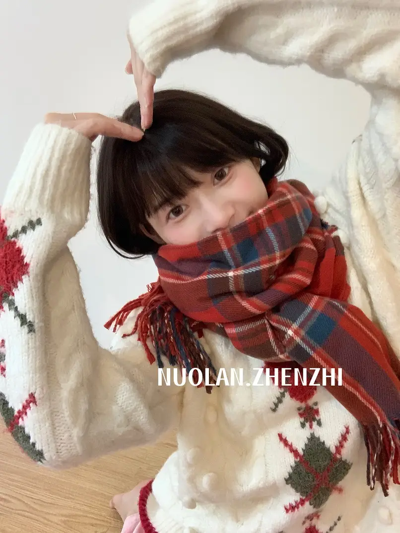 Winter Plaid Scarf for Women Warm Shawl - Image 4