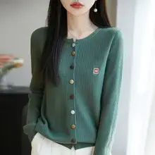 Wool Blbottom V-Neck Sling with Knitted Bottom — feature 6