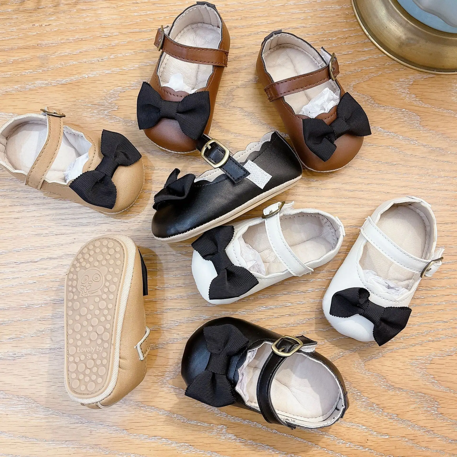 Autumn Bowknot Black Baby Shoes Small